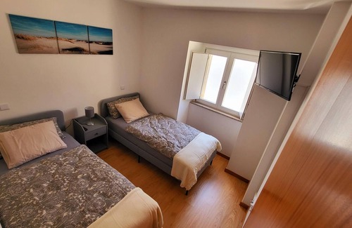 Arcos de Valdevez Apartment | Traumhafter Ausblick Direkt am Fluß "rio Lima" in der Altstadt. Sehr Ruhige Lage
