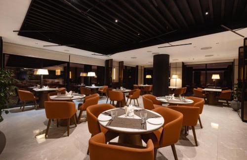 Kochi Hotel | Travancore Court