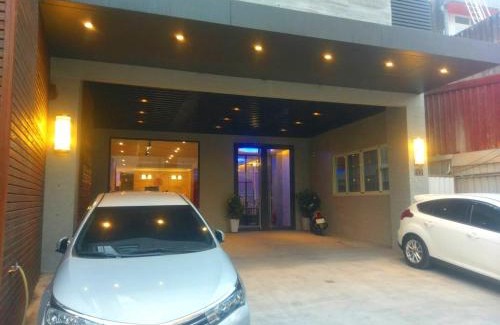 Puli House | Travel Light Hotel