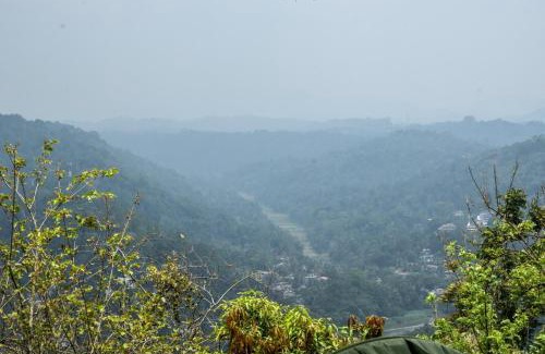 Primrose House | Travel Neth Mountain Bungalow Kandy