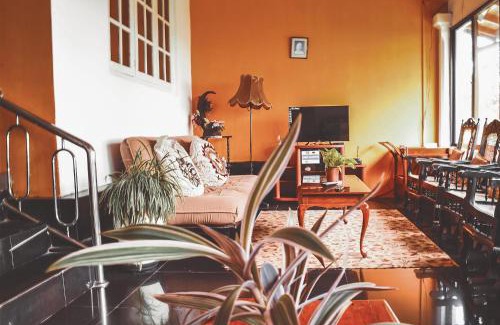 Primrose House | Travel Neth Mountain Bungalow Kandy