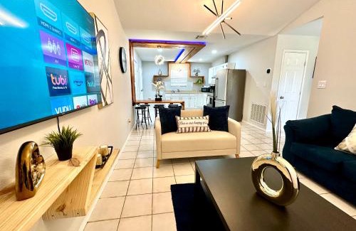 Eagle Pass Apartment | Traveler Stay PLUS
