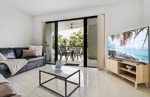 Cairns North Apartment | Traveller Jam Close to City, Airport and Esplanade