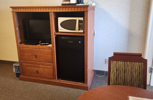 Amherst Hotel | Travelodge by Wyndham Amherst