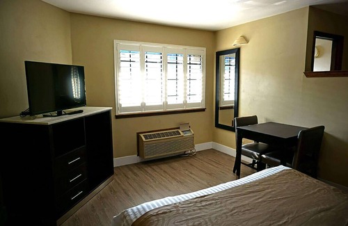 Concord Hotel | Travelodge by Wyndham Concord