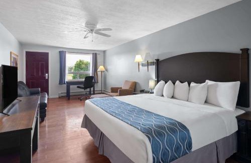 St. Andre Hotel | Travelodge by Wyndham Grand Falls