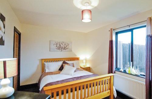 Hythe House | Treacle Cottage At Treacle Den - E5385