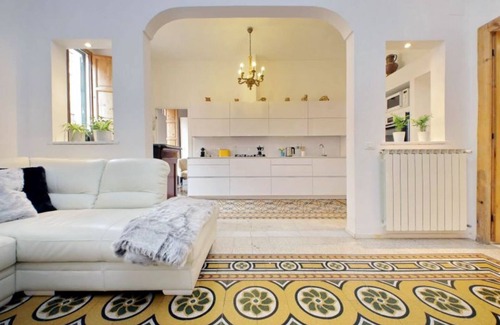 Repubblica Apartment | TreasureRome Boheme Family home 3 bedroom by Trevi Fountain
