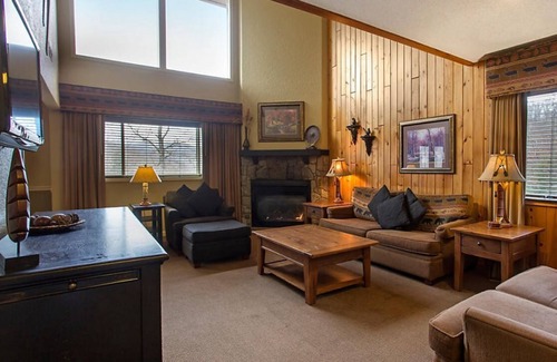 Tynecastle Resort | Treat your family to an amazing vacation in beautiful Blue Ridge Mountains