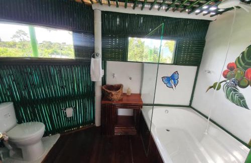 Pereira Cabin | Tree House Finca La Floresta Verde