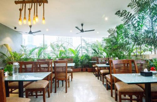 Prabhadevi Hotel | Treebo Amber Imperial