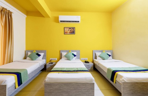 Mysore Hotel | Treebo Four Seasons