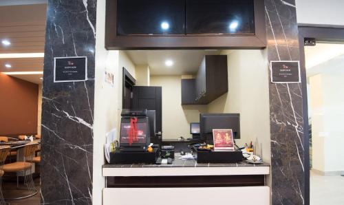 Bhubaneshwar Hotel | Treebo King'S Court Chandrasekharpur