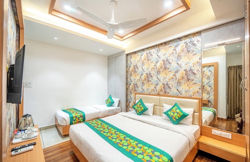 Bhopal Hotel | Treebo Lotus Blue