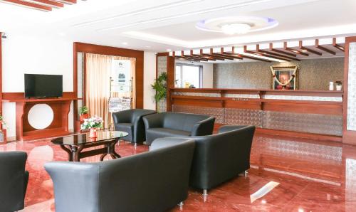 Mysore Hotel | Treebo Premium Akshaya Mahal Inn