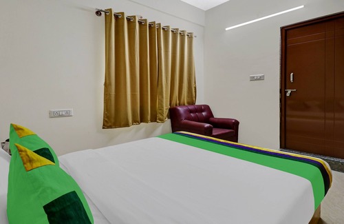 Brookefield Hotel | Treebo SLN Heritage