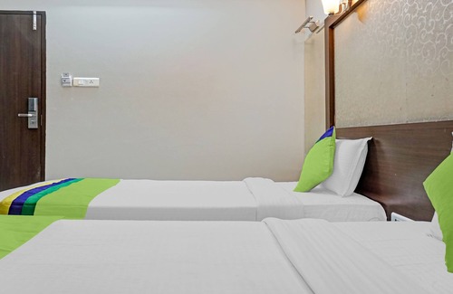 Viman Nagar Hotel | Treebo Trend Eco Inn