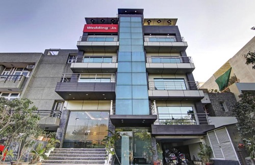 East of Kailash Hotel | Treebo Trend Elite - 9 Km Away From Arun Jaitley Stadium, Delhi