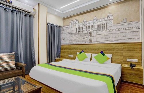 Vile Parle East Hotel | Treebo Trend Freedom Star, Vile Parle