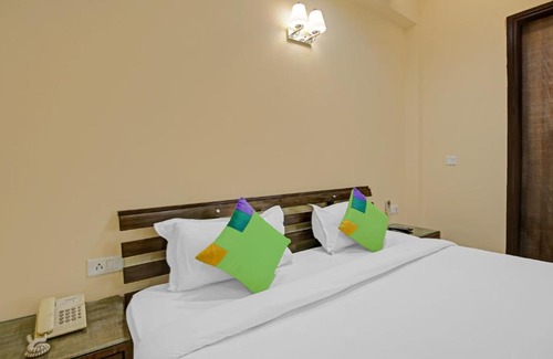Sushant Lok Hotel | Treebo Trend Maravilla