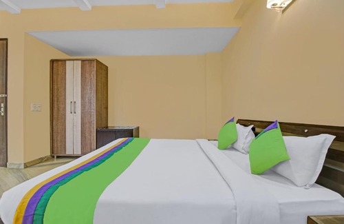 Sushant Lok Hotel | Treebo Trend Maravilla