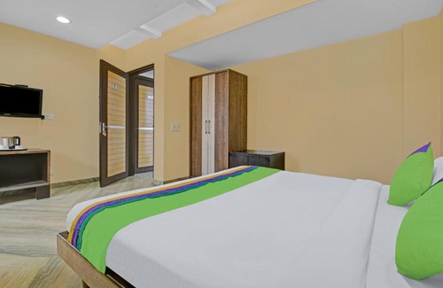 Sushant Lok Hotel | Treebo Trend Maravilla