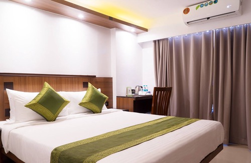 Kurla West Hotel | Treebo Trend Olive Inn