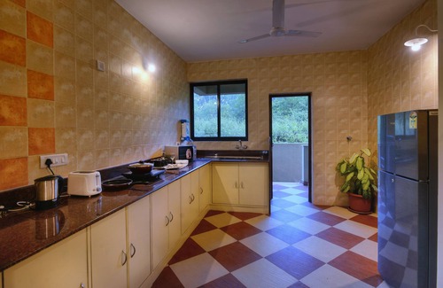 Fatona Villa | TreeHouse Blue Hotel & Villas