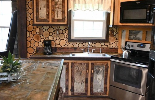 Stoneham House | Treehouse in Maine woods- The Grand Oak