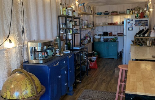 Johnson City Cabin | TREETOP CABIN @Hidden Valley Campgrd; connect with nature and hill country views