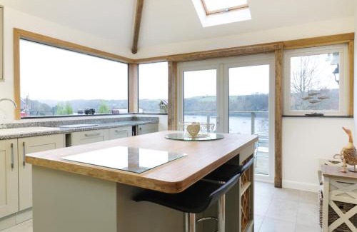 Golant House | Treetops