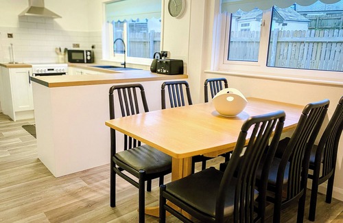 Saint Gennys Cottage | TRELAWNE, pet friendly, with a garden in Crackington Haven