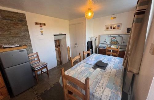 Delabole House | Trelengel 1 Bed Cottage in Delabole