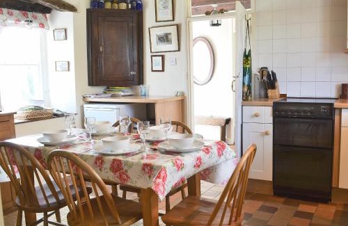 Trefin House | Trem-Y-Don Cottage
