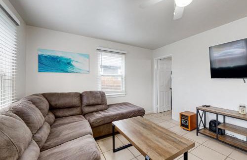 Townsite House | Tremont Beach