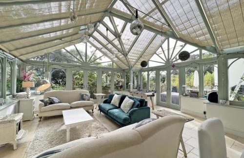 Truro House | Trenare