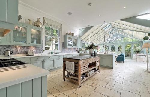 Truro House | Trenare