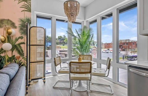 East Nashville Condo | Trendy Boutique Condo East Nashville Sleeps 6