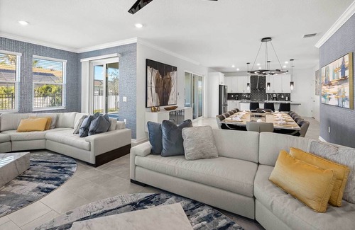 Melbourne Beach House | Trendy Tides | Deluxe Villa w/Private Pool - for Movie, Fashion, & Beach Lovers