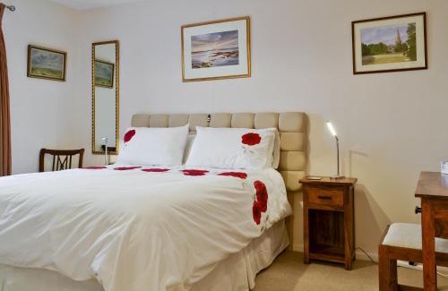 Snettisham House | Trentham Cottage