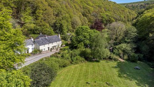 Trentishoe House | Trentishoe Coombe