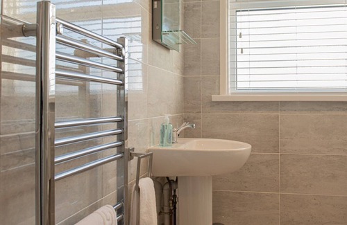 Newquay Bed & Breakfast | Trevarrian Lodge