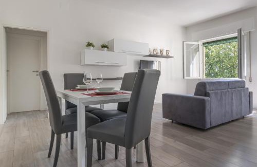 Treviso Apartment | Treviso to Venice - By Flora