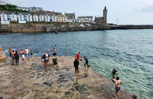 Porthleven House | Trevita