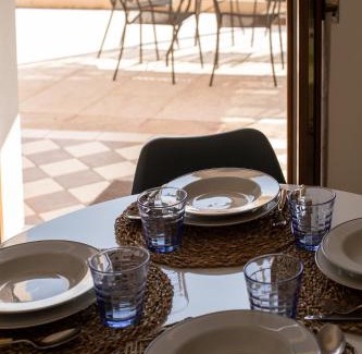 Caprino Veronese Apartment | Trilocale con piscina