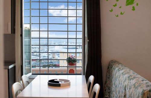 Varazze Apartment | Trilocale in villa vista mare Apt 1