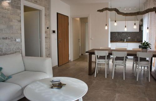 Lesina Apartment | Trilocale zona lago lake view