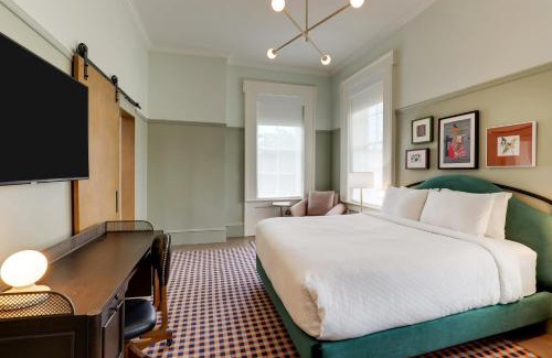 Montgomery Hotel | Trilogy Hotel Montgomery, Autograph Collection