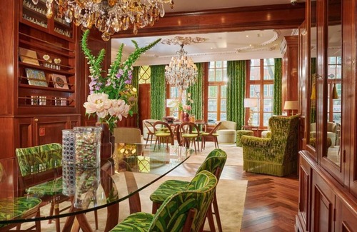 Adapazari Ski Chalet | Trio