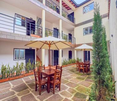 San Gil House | Trip Monkey Origen